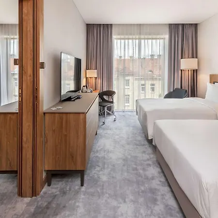 Hilton Garden Centre