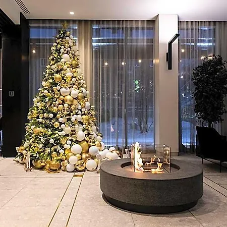 Hilton Garden Centre Hotel