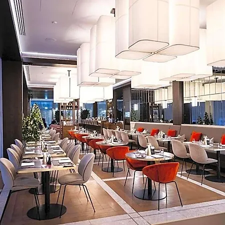 Hotel Hilton Garden Centre Wilno