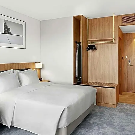 Hotel Hilton Garden Centre Wilno