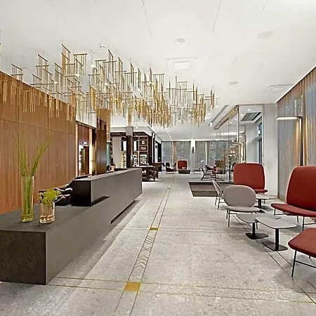 Hilton Garden Centre Hotel 4*