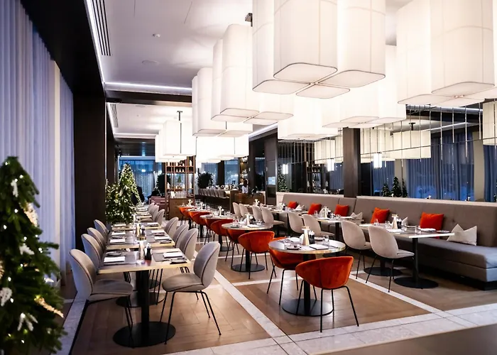 Hilton Garden Centre 4*