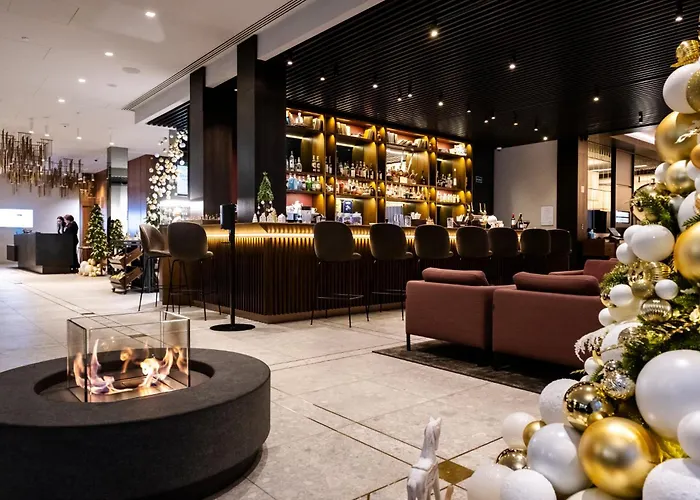 ホテル Hilton Garden Centre 4*