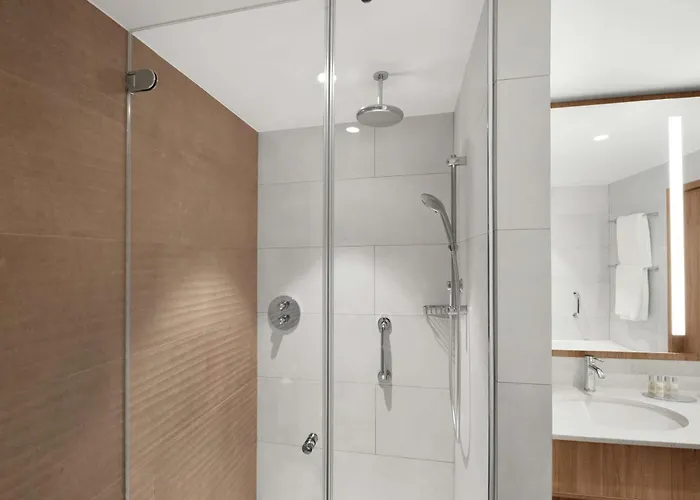 ホテル Hilton Garden Centre 4*