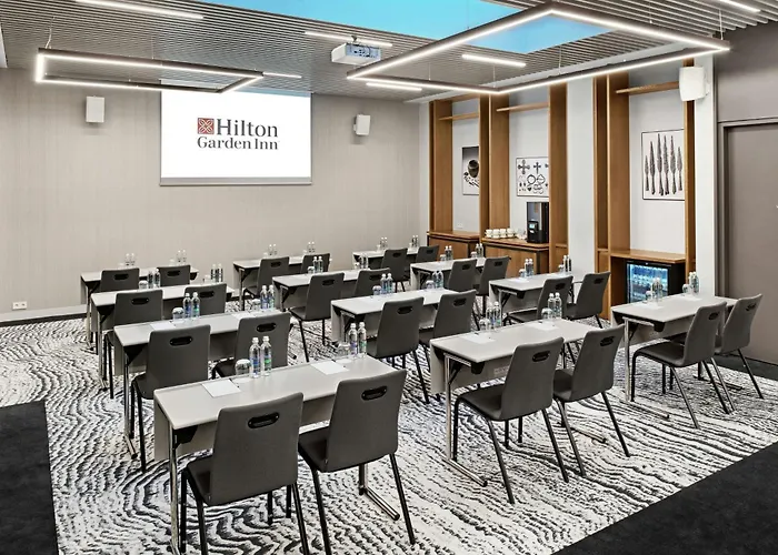 Hilton Garden Centre Hotel