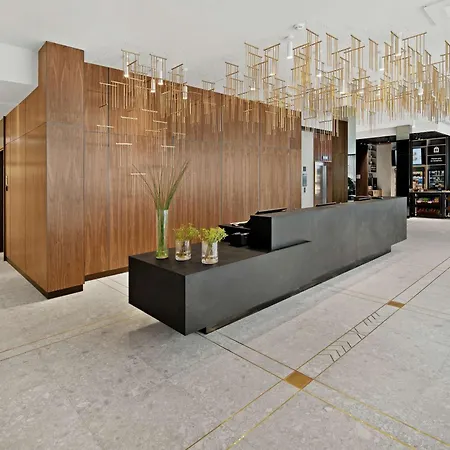 Готель Hilton Garden Centre