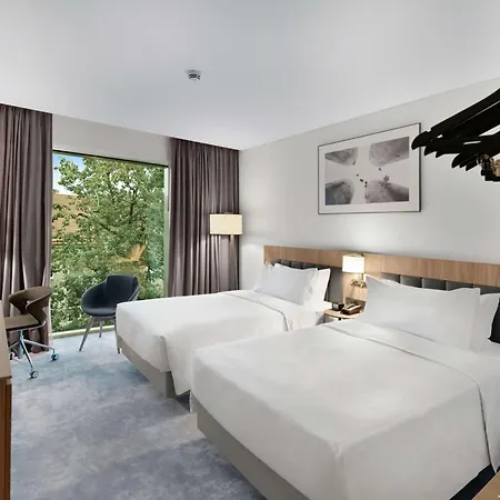 Готель Hilton Garden Centre 4*