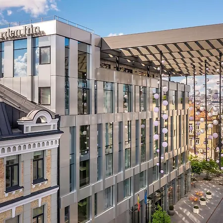 Hilton Garden Centre 4*