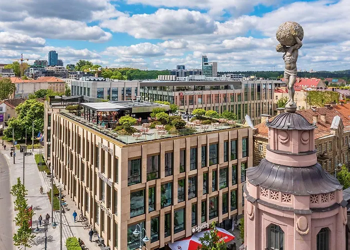 Hilton Garden Centre