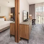 Hilton Garden Centre Hotel