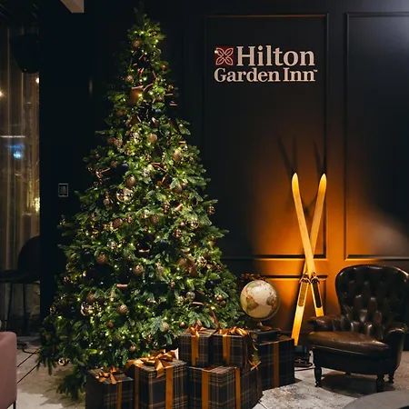 Hilton Garden Centre 4*